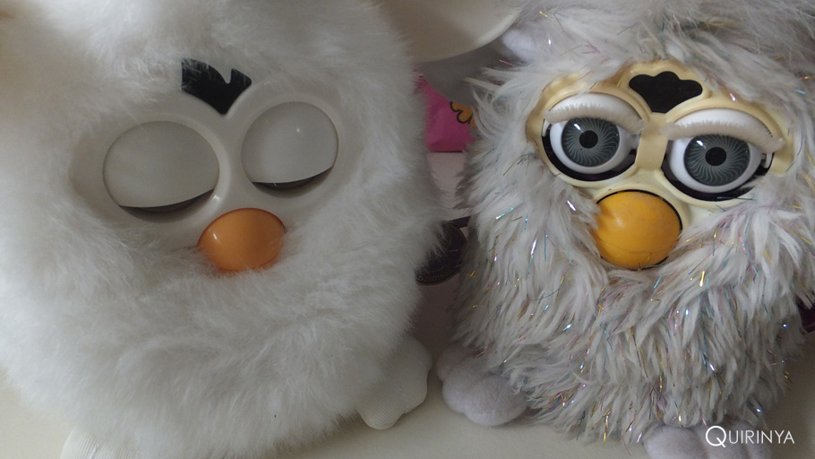 Beide Furbies samen.